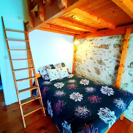 Hébergement de vacances Maison Chaleureuse Avec Jardin