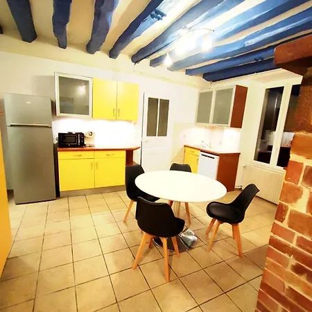 Maison Chaleureuse Avec Jardin Hébergement de vacances